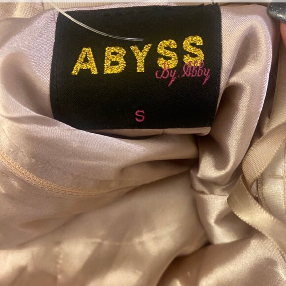 ABYSS Dress with beautiful beads on the top. - Picture 2 of 2